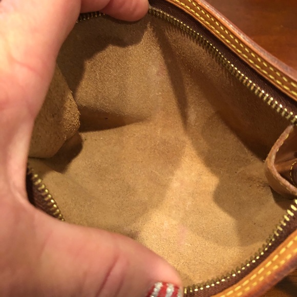 Louis Vuitton Pochette - Picture 5 of 6